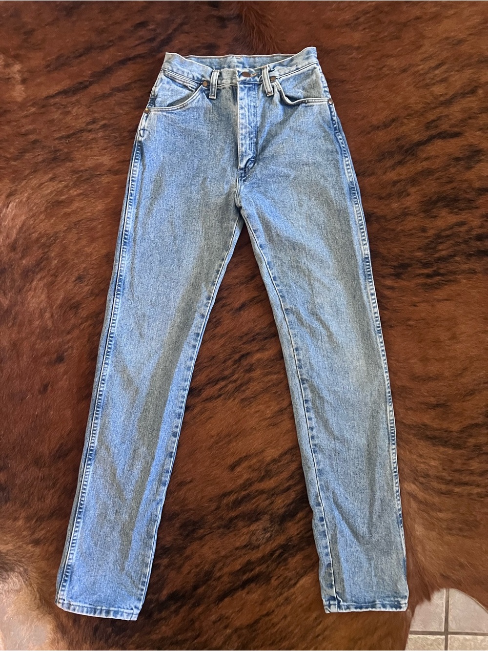 Wrangler Light Blue Women's Slim Straight Jeans